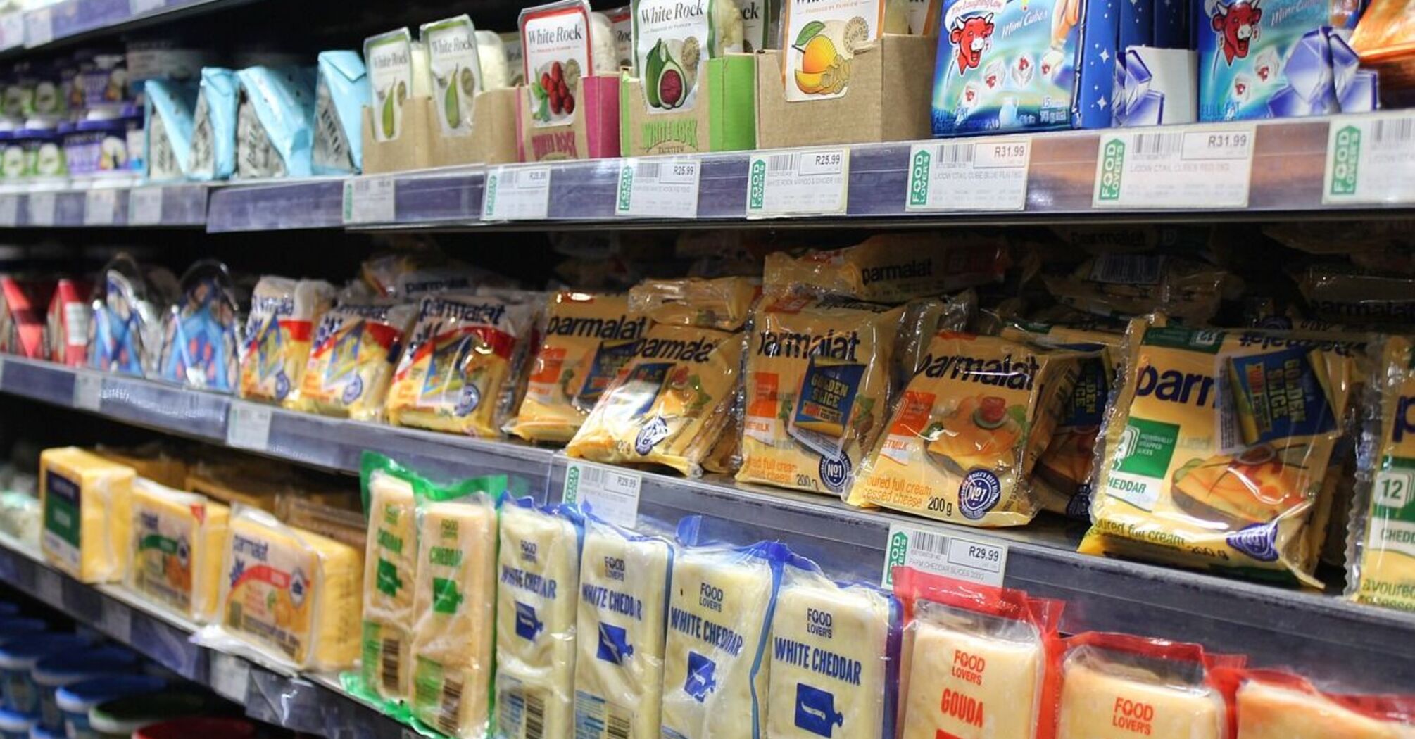 В Україні подорожчали ключові продукти: які нові ціни та що спричиняє їх ріст 