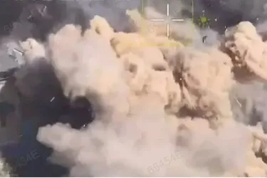 Офіційно: ЗСУ здійснили високоточний удар по командному пункту армії рф у Мар’їне на Курщині (відео)