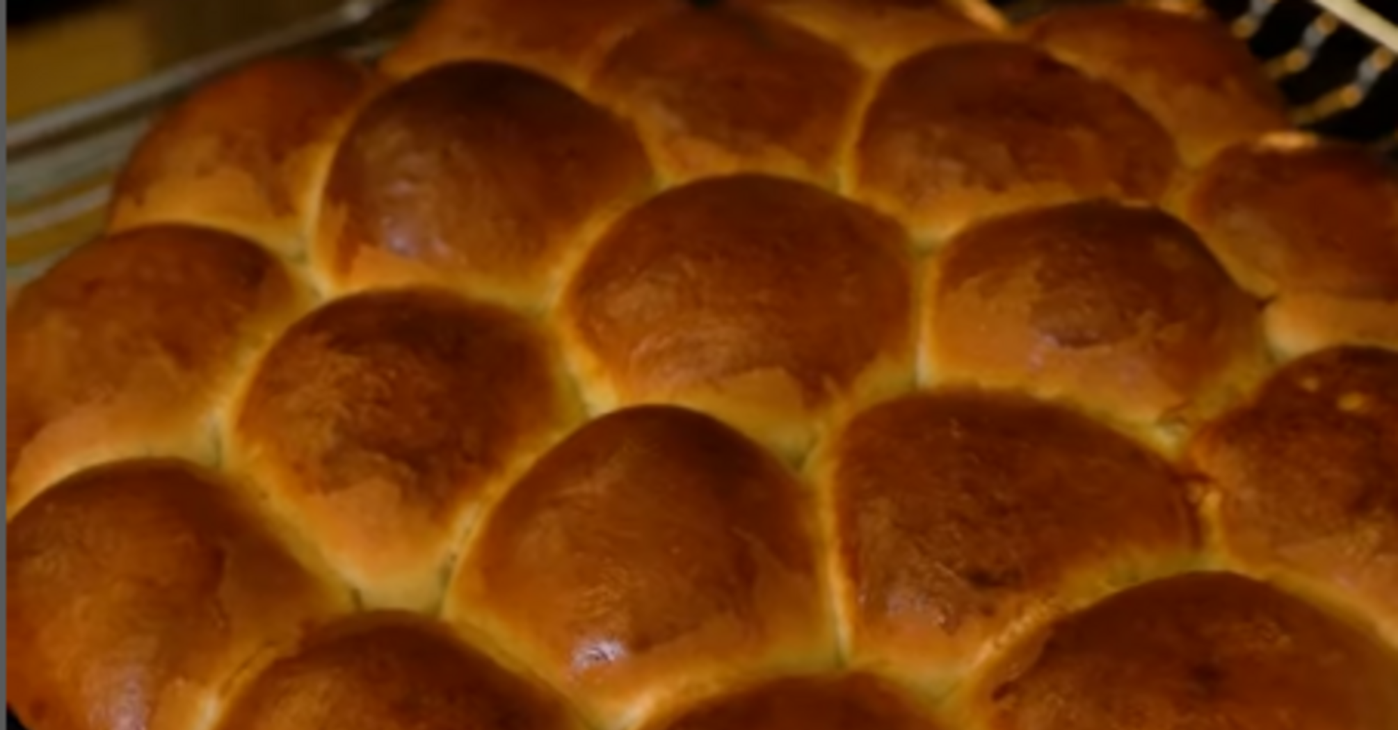 Flavorful Ukrainain garlic buns