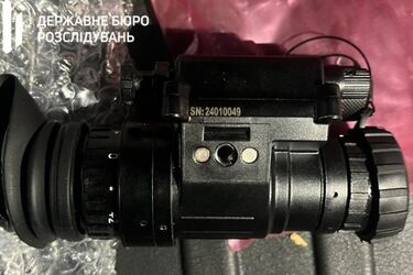 Заместителя командира воинской части разоблачили на присвоении приборов ночного видения на 4 миллиона гривен