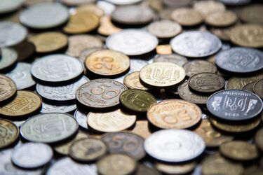 НБУ з жовтня почне вилучати застарілі гроші: якого номіналу стосується