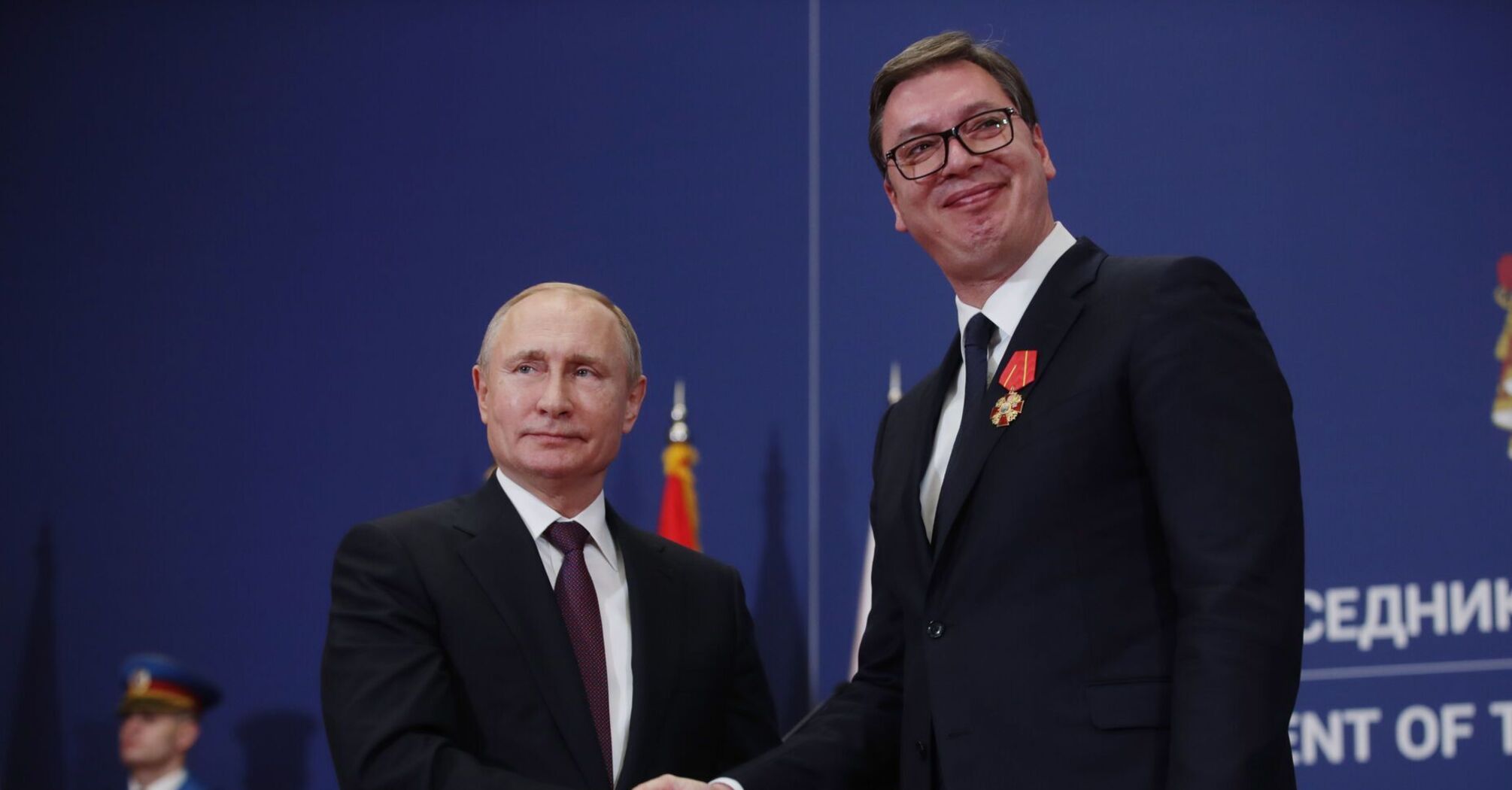 Россия шантажирует Сербию, а Молдове угрожает