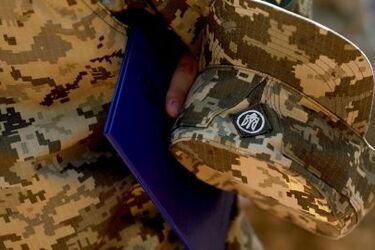 Имеют ли право участники боевых действий бесплатно пользоваться общественным транспортом и железной дорогой