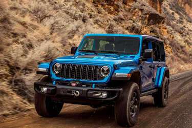 Цих моделі варто уникати: топ автомобілів, які найчастіше ламаються