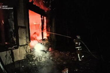 Дрони атакували Бучанський район на Київщині: поранено чоловіка (фото)