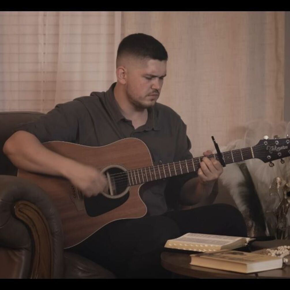 Нова українська пісня, яка об’єднує серця: музичний прорив Сергія Вадруса