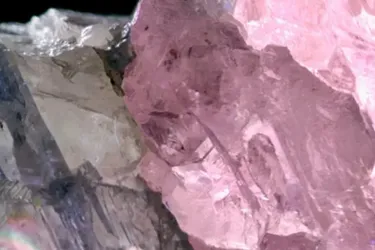 У Ботсвані знайшли рідкісний двоколірний алмаз: чим унікальний (фото)