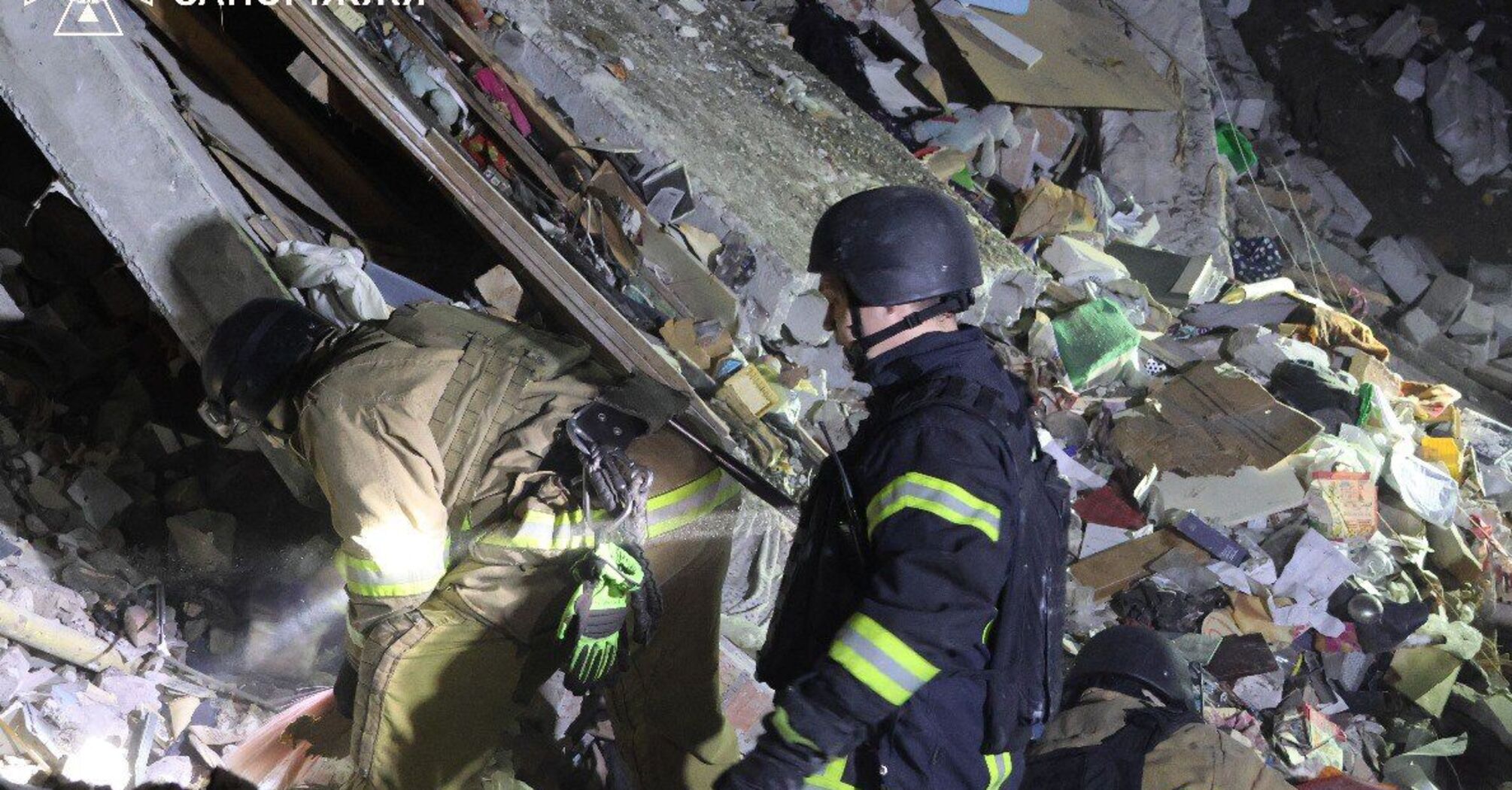 Російська армія масовано атакувала Україну дронами та ракетами: під прицілом була енергетика, є влучання в цивільні обʼєкти, серед поранених - діти (фото, відео)