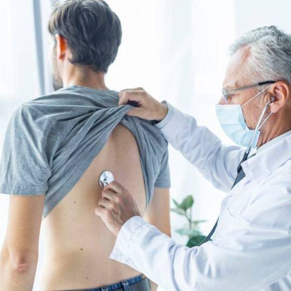 Українцям 40+ будуть виплачувати гроші на проходження медогляду: подробиці