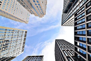 Цены на жилье в западных регионах взлетели: в каких городах покупка квартиры стала роскошью