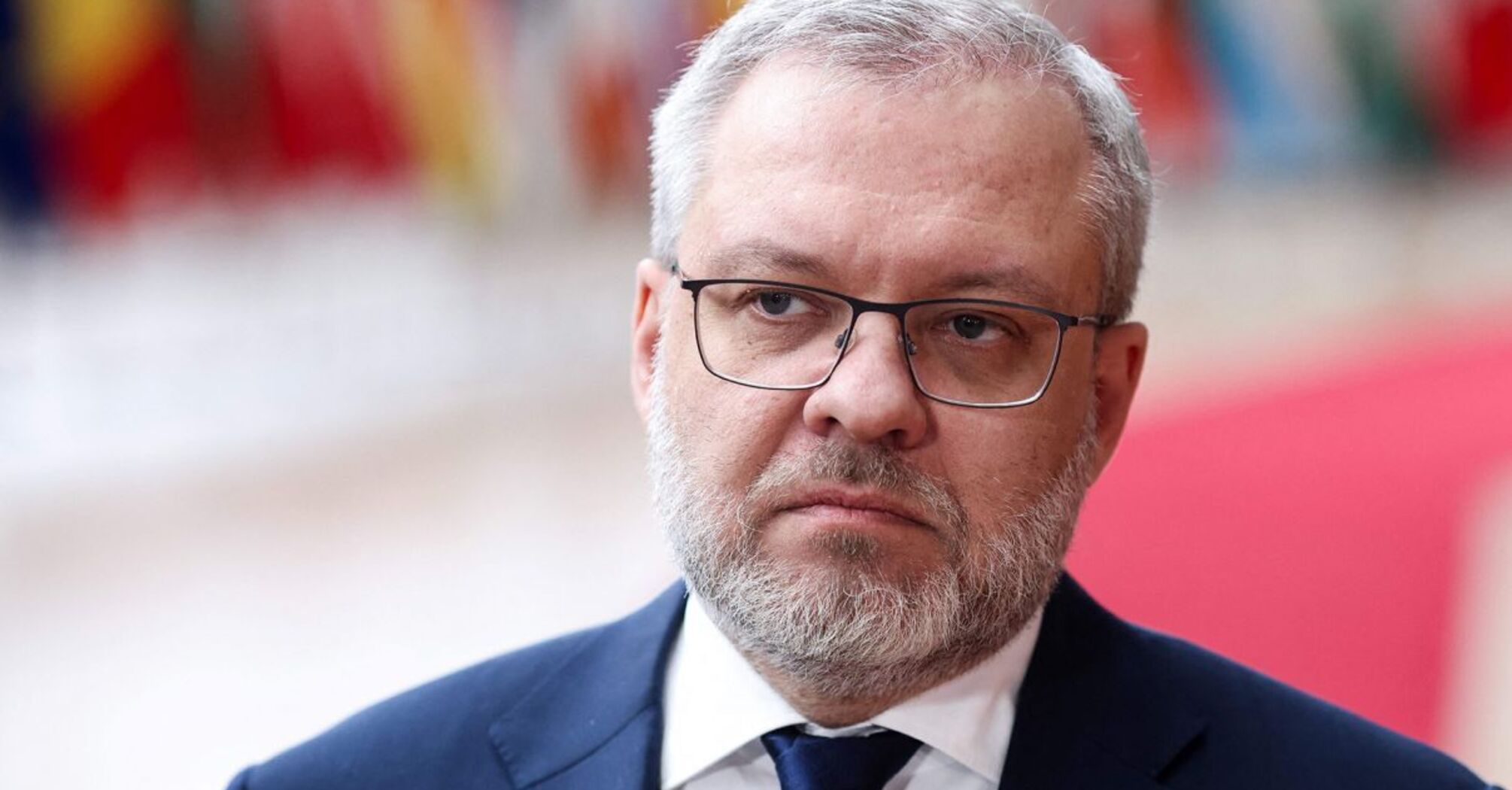 Электронные папиросы vs Галущенко. Что нужно знать об очищении от коррупции