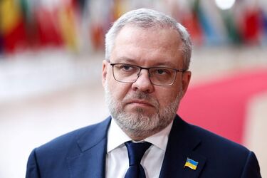 Электронные папиросы vs Галущенко. Что нужно знать об очищении от коррупции