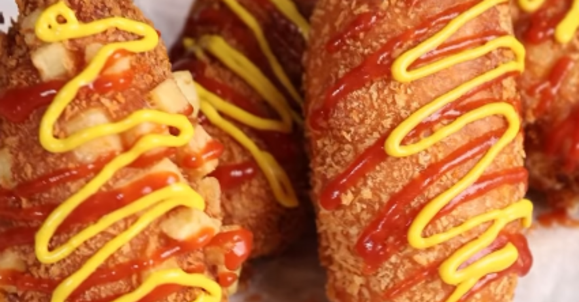 Хрусткі корейські корн-доги: стріт-фуд можна приготувати дома