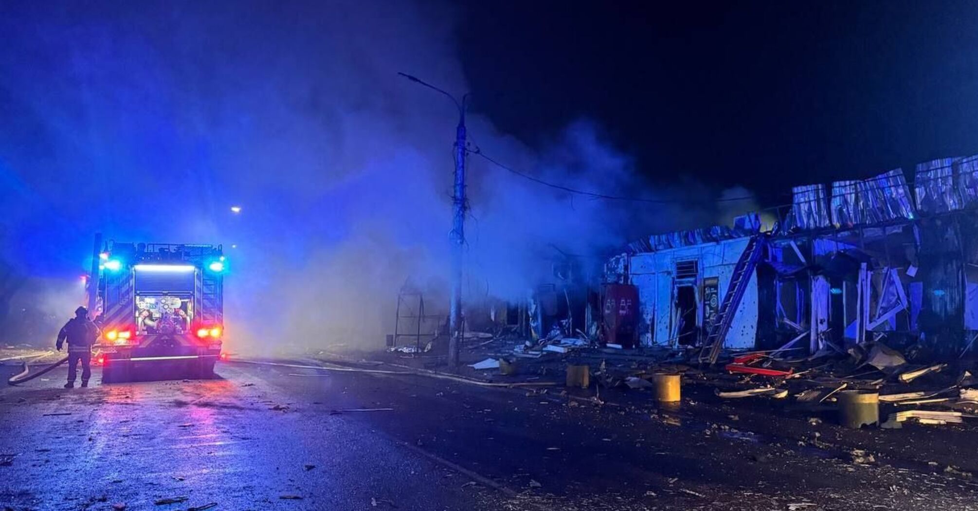 Армія рф атакувала Запоріжжя та Одесу: пошкоджені будинки, 5 загиблих та 10 поранених, серед них дитина (фото,відео)  