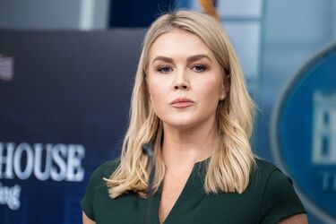 'США не могут бесконечно поставлять оружие Украине' - пресс-секретарь Белого дома Левитт