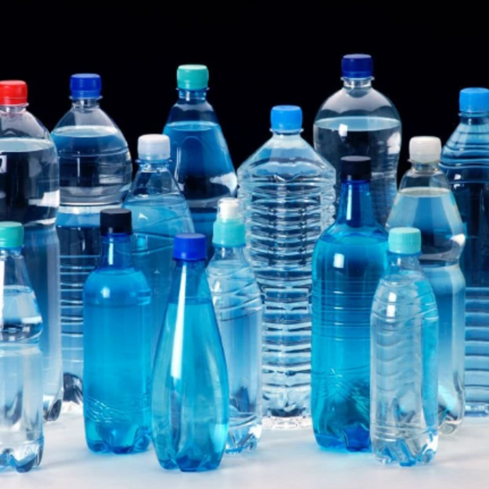 Бутильована вода і вода з-під крану: міфи, факти, та вплив на здоров'я