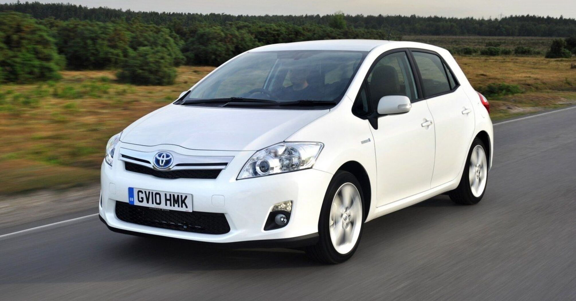 Вживаний Тоyota Auris: чи варто витрачати гроші