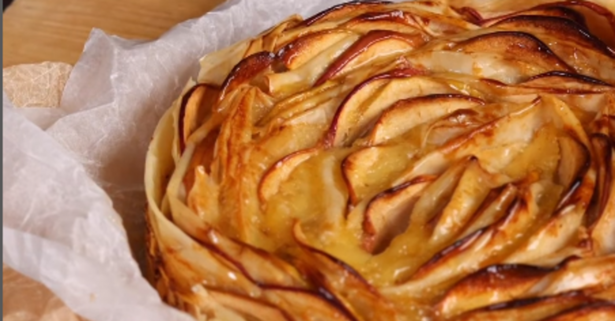 Ідеальний яблучний пиріг: найкращий десерт осені