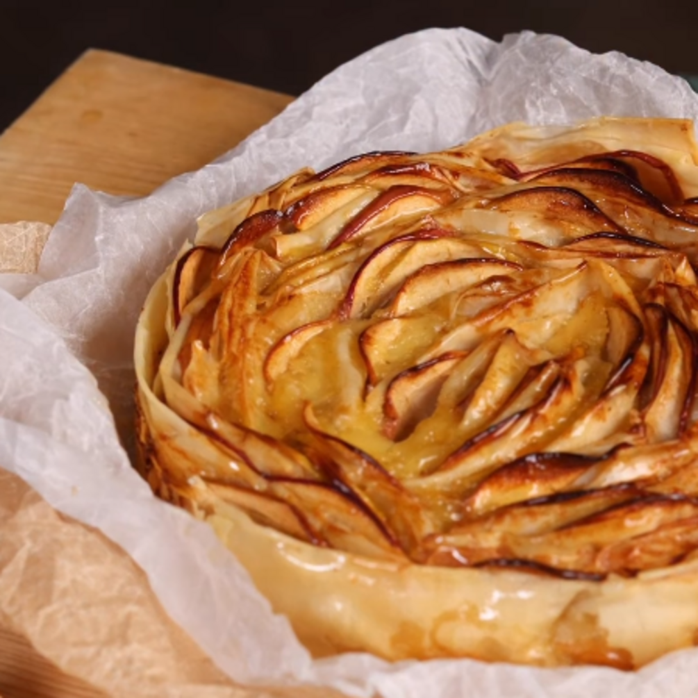 Ідеальний яблучний пиріг: найкращий десерт осені