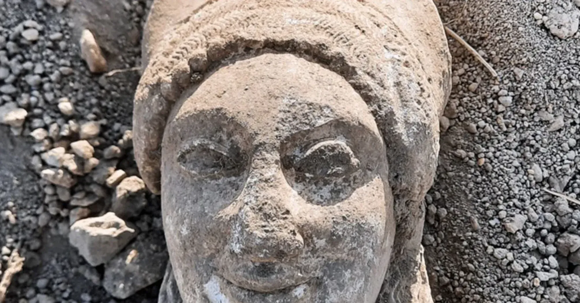 На території Італії виявили рідкісну давньогрецьку скульптуру: чим цікава знахідка (фото) 