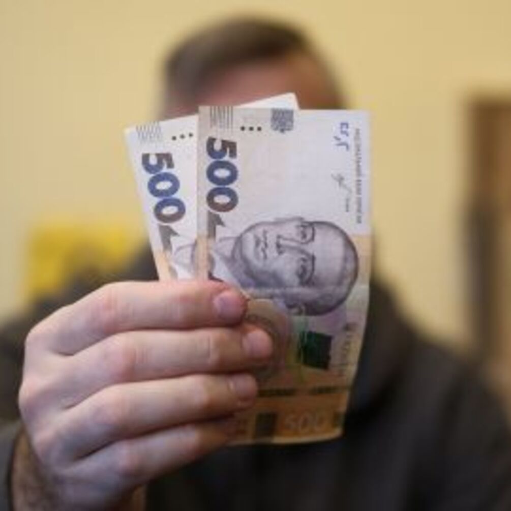 Уряд розширив перелік товарів, які можна купувати на тисячу від Зеленського: про що йдеться