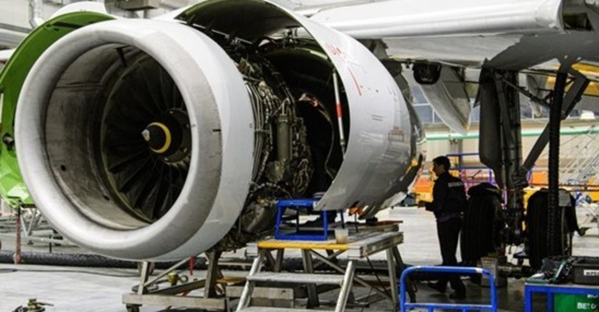 Аерофлот полетить і не обіцяє повернутись