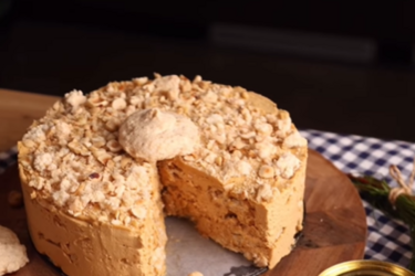 Ленивый Киевский торт: готовится очень просто, а вкус как у классического