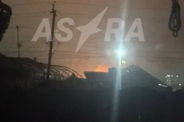 Дроны атаковали российский Ростов: повреждено грузовое судно (фото, видео)