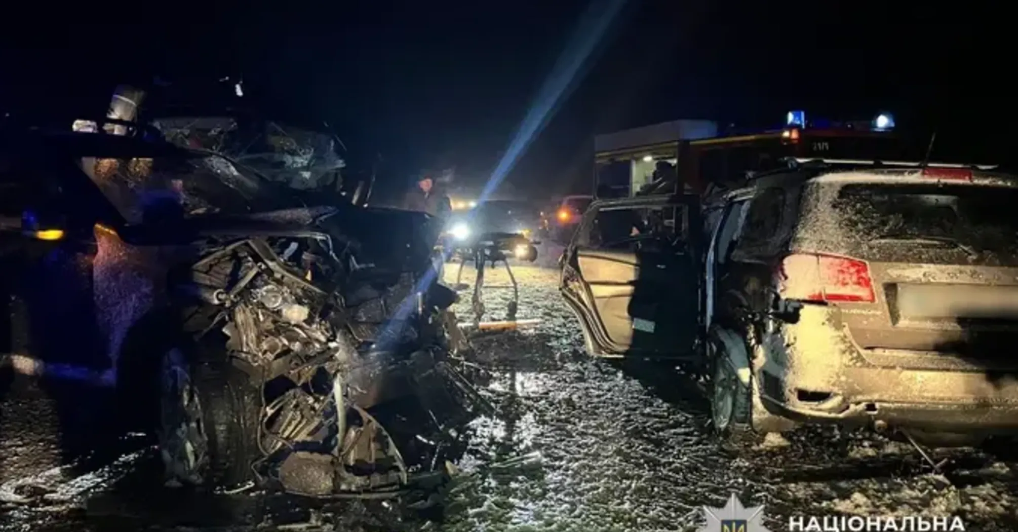 На Київщині сталась масштабна ДТП: 13 людей поранено, один загиблий (фото)  