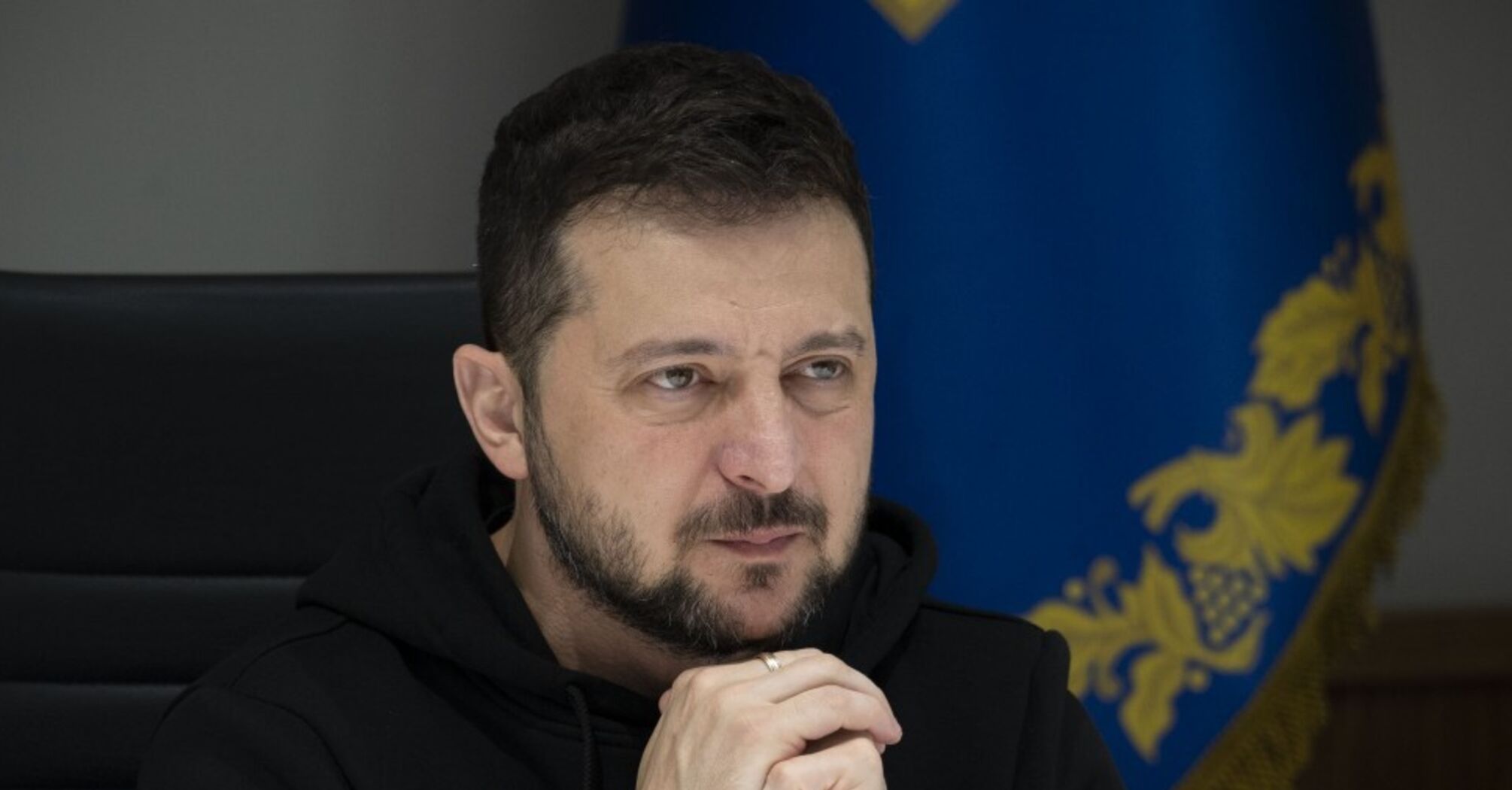 'Україна не може просто відмовитися від своїх територій' - Зеленський про мирні переговори   