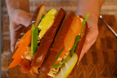 Рождественский хотдог: вы такого еще не пробовали