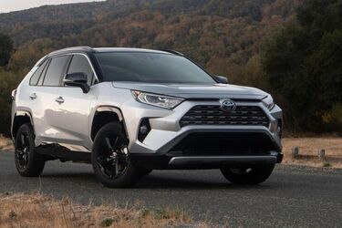 Експерти назвали найбільш ненадійну модель Toyota