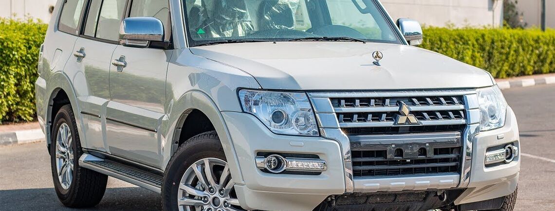 Очень много 'едят': топ автомобилей, тратящих много бензина