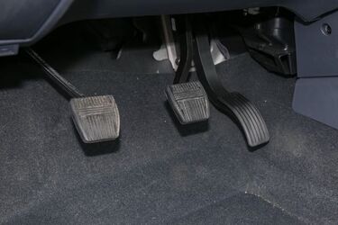 11 000 грн штрафу за взуття: де та за що карають українських водіїв