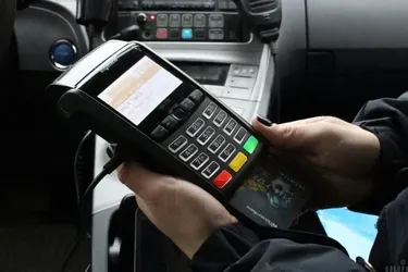 Деякі штрафи за порушення ПДР можна оплатити з вигідною знижкою: подробиці