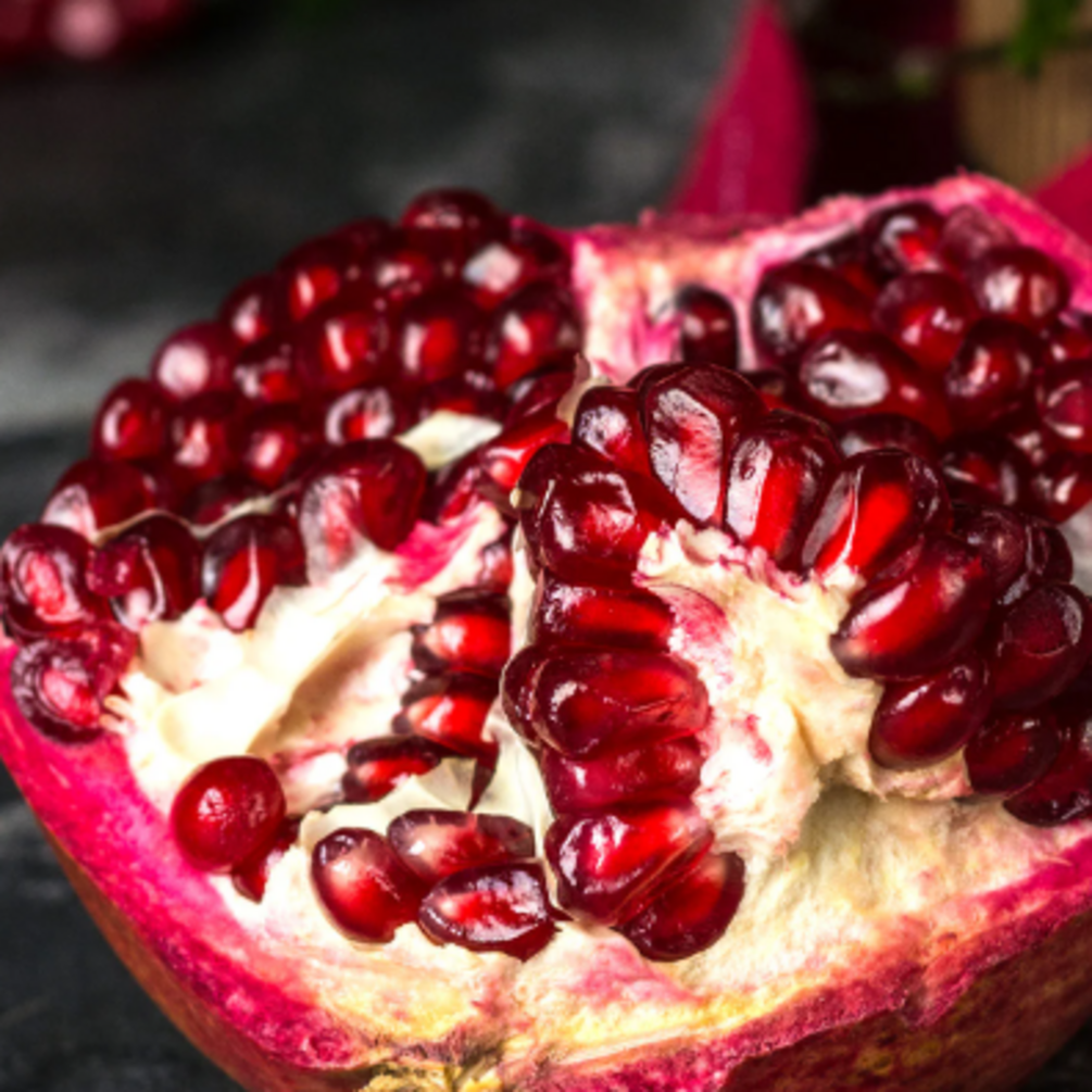 Myths about pomegranates that we still believe in