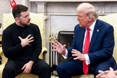 Люди Трампа включили шантаж і медійні атаки на Україну
