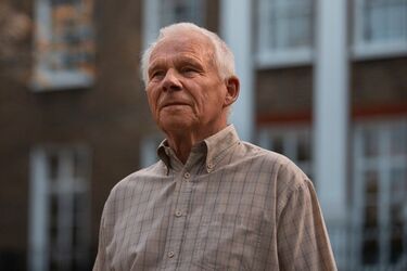 Фінансова підтримка для українських пенсіонерів: хто зможе отримати гроші від ООН в 2025 році