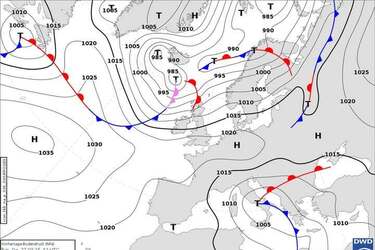 Пуховики ще рано знімати: яка погода буде в Україні 27 березня
