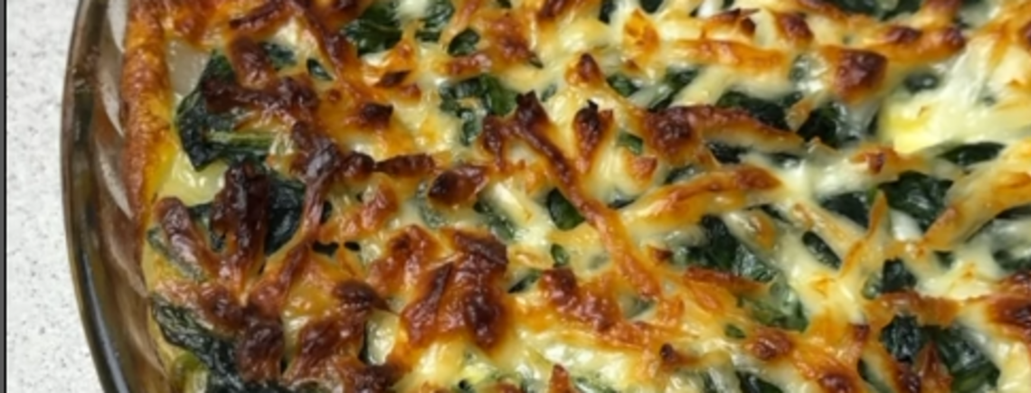 Potato pie with spaghetti and cheese. Quick, easy and delicious