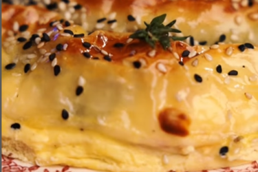 Phyllo pie with cheese and spinach