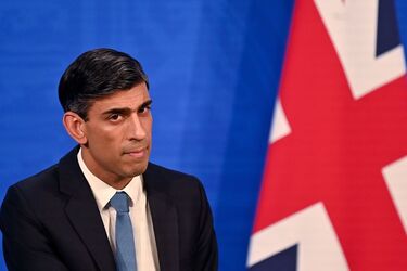 Сунак назвав неправильним ставлення Трампа до Зеленського в Овальному кабінеті