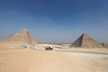 Вчені знайшли 'загублене місто' під пірамідами Гізи у Єгипті