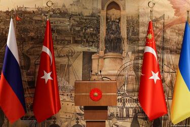 Переговоры в Стамбуле могут закончиться в Омане