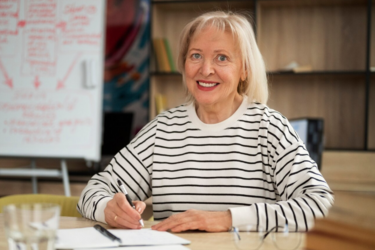 Досрочная пенсия для учителей: кто имеет право и на какую сумму рассчитывать