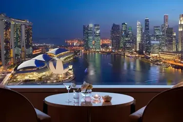 Топ-10 п'ятизіркових готелів Сінгапуру: найкращі притулки, де розкіш набуває нового значення