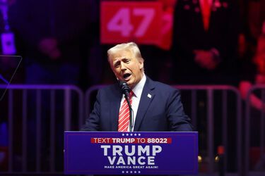 Чому дива не станеться і Трамп не введе потужні санкції проти Роосії