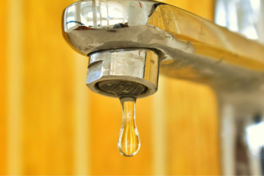 Воду надаватимуть погодинно? Україна може зіткнутися з масштабною кризою