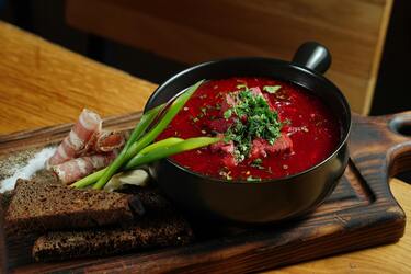 Стоимость продуктов для борща бьет рекорды: во сколько обойдется порция в 2025 году