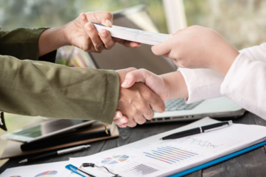 UNHCR виплатить 11 тис. грн: хто з українців може розраховувати на допомогу